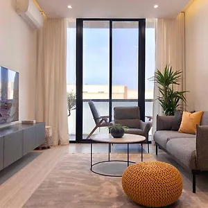 Inbar 4-bd إنبار ريزدينس 4 غرف مطلّة - القيروان شقة